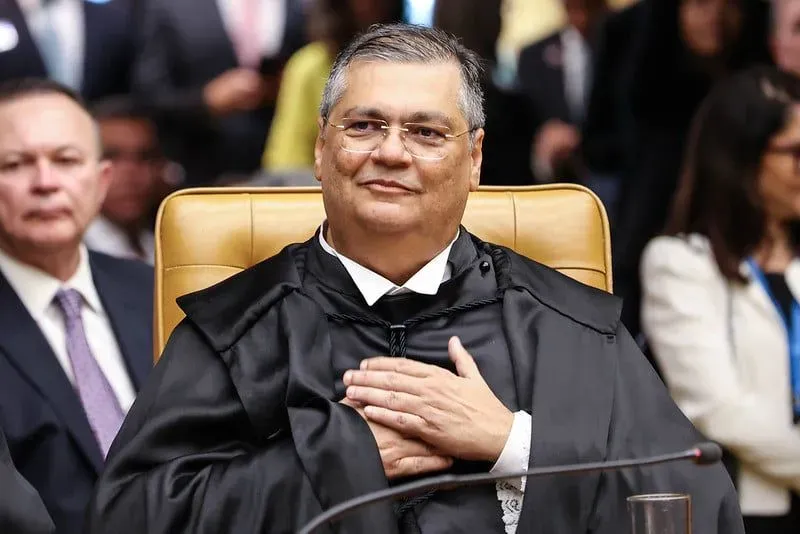 Flávio Dino reage a relatório da CPI do Crime Organizado e defende atuação do STF e da PGR
