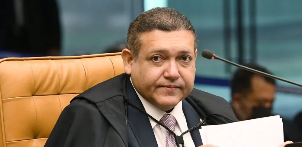 Atuação profissional de filho de ministro do STF levanta debate sobre publicidade na advocacia e transparência