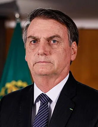 Decisão do STF sobre prisão domiciliar de Bolsonaro gera debate sobre percepção institucional