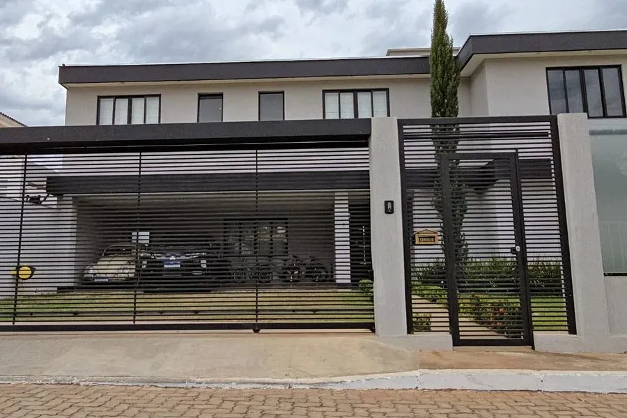 PGR defende prisão domiciliar de Bolsonaro e remete ao STF decisão sobre medida cautelar